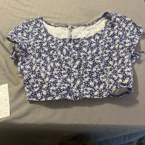 Charlotte Russe Blue Floral Crop Top